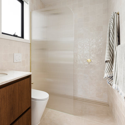 Fluted Radius Shower Screens - Left