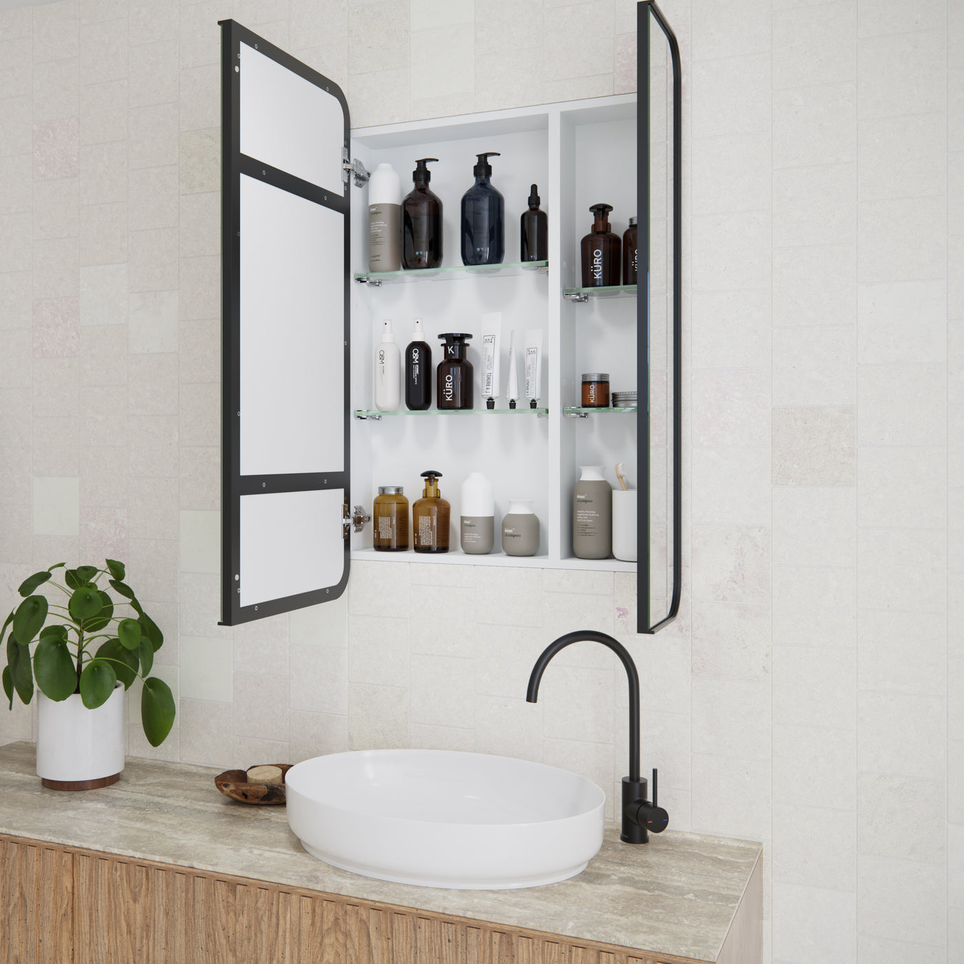 Calla Rectangle Mirror Cabinet | 900 x 600