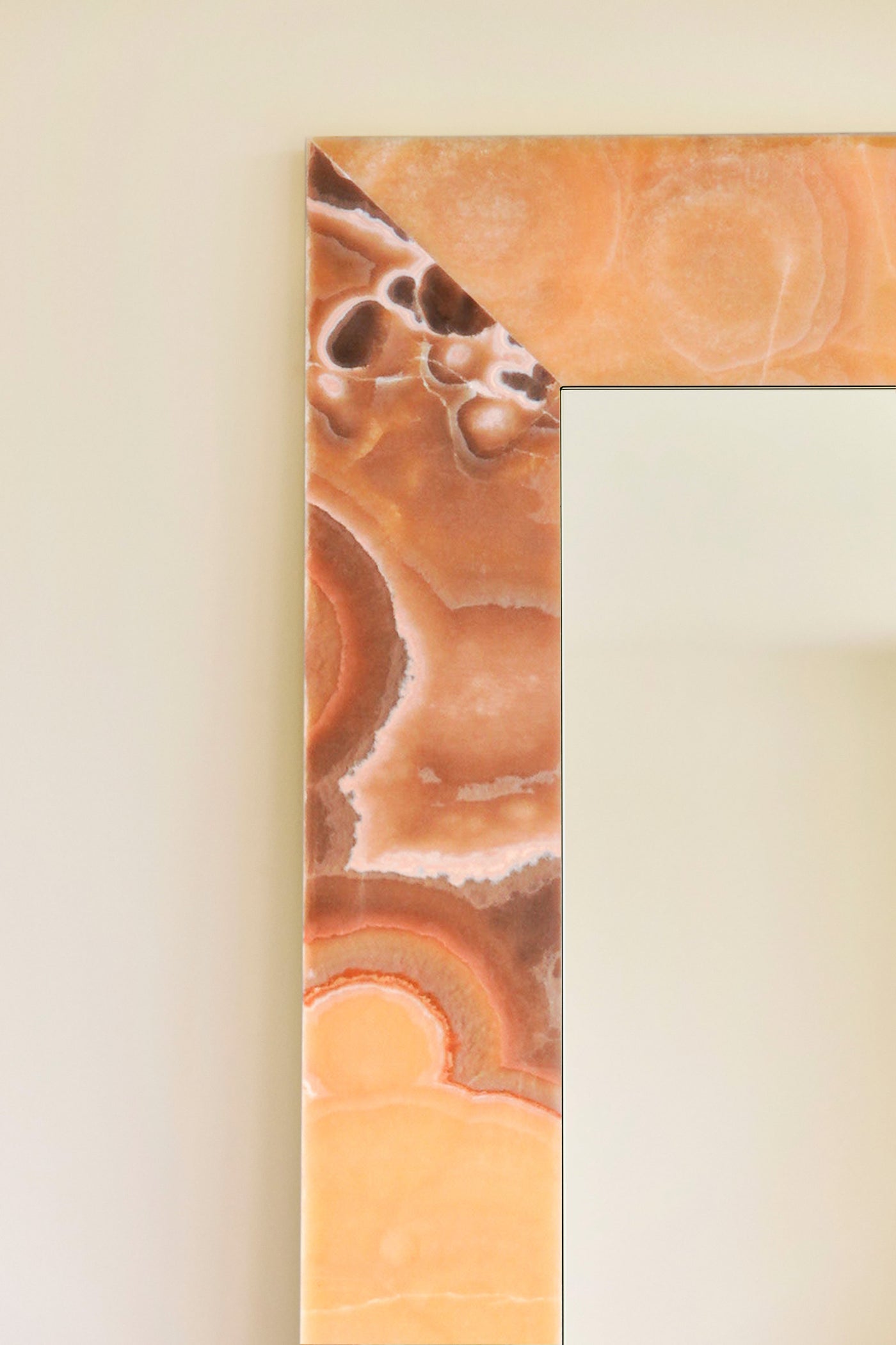 Suna Mirror - Desert Onyx