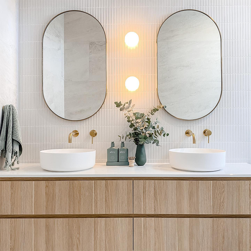 Nia Pill Mirror Cabinet | 960 x 560