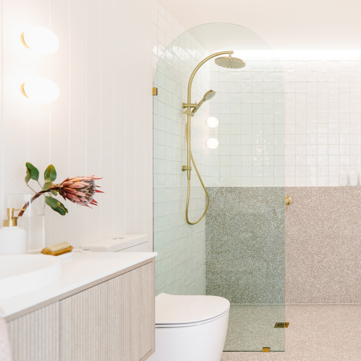Arch Shower Screens - Clear